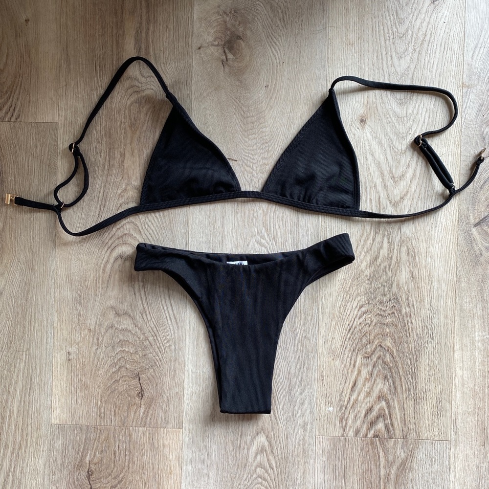 Kotomi Bikini. Black.